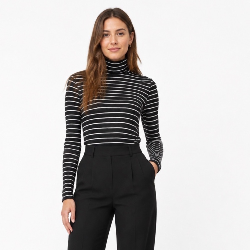 H&M Divided Basic Black White Striped Turtleneck Long Sleeve Top M Preppy 114–03
